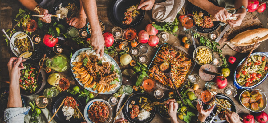 Flat-lay,Of,Family,Feasting,With,Turkish,Cuisine,Lamb,Chops,,Quince,