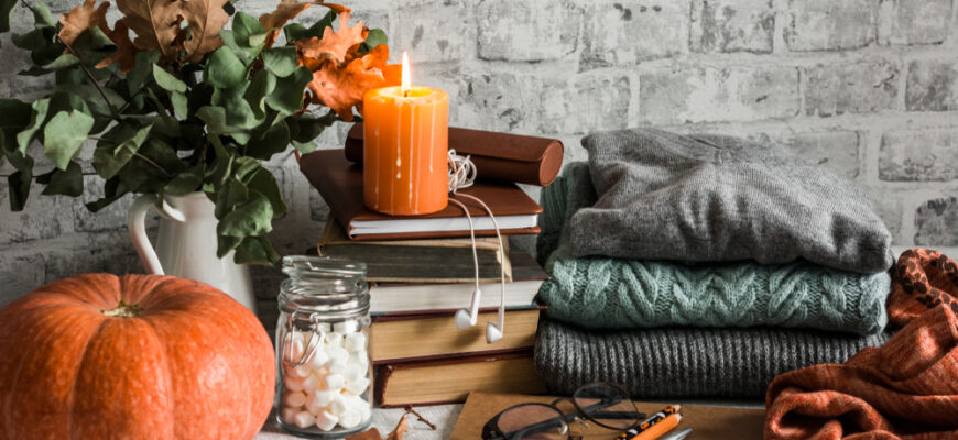 Autumn,Cozy,Home,Still,Life.,Pumpkin,,Stack,Of,Books,,Burning