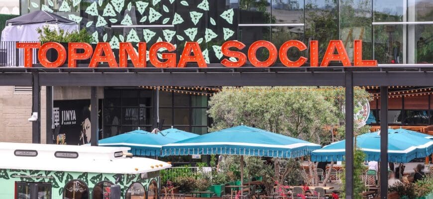 Topanga Social